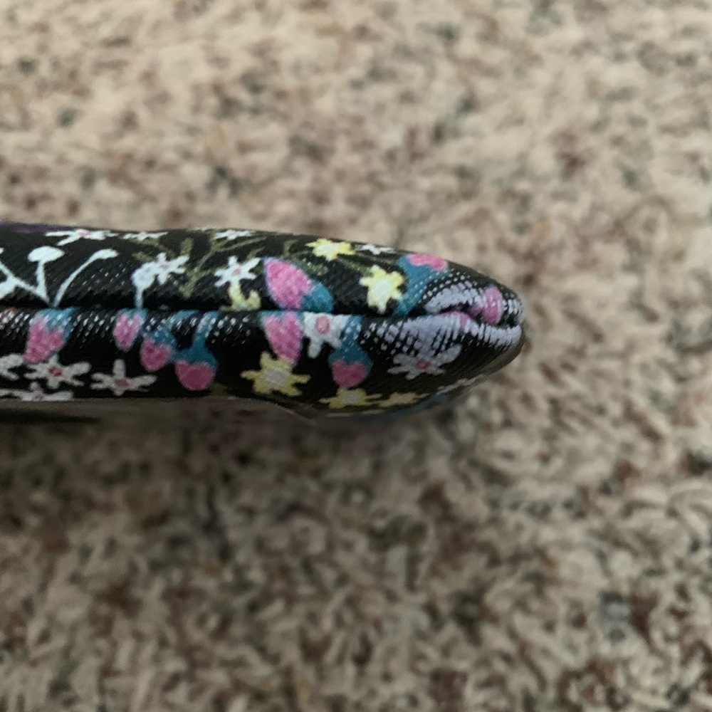 Small Wallet - Picture 4 of 4